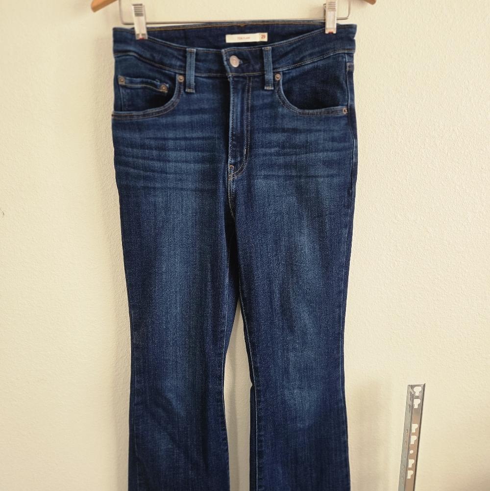 Levi's Women Classic Blue Denim Jeans